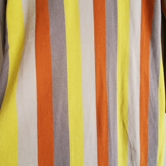 Vakko Women Collar Sweater Cardigan with hook, orange, yellow and tan stripes - Picture 5 of 14